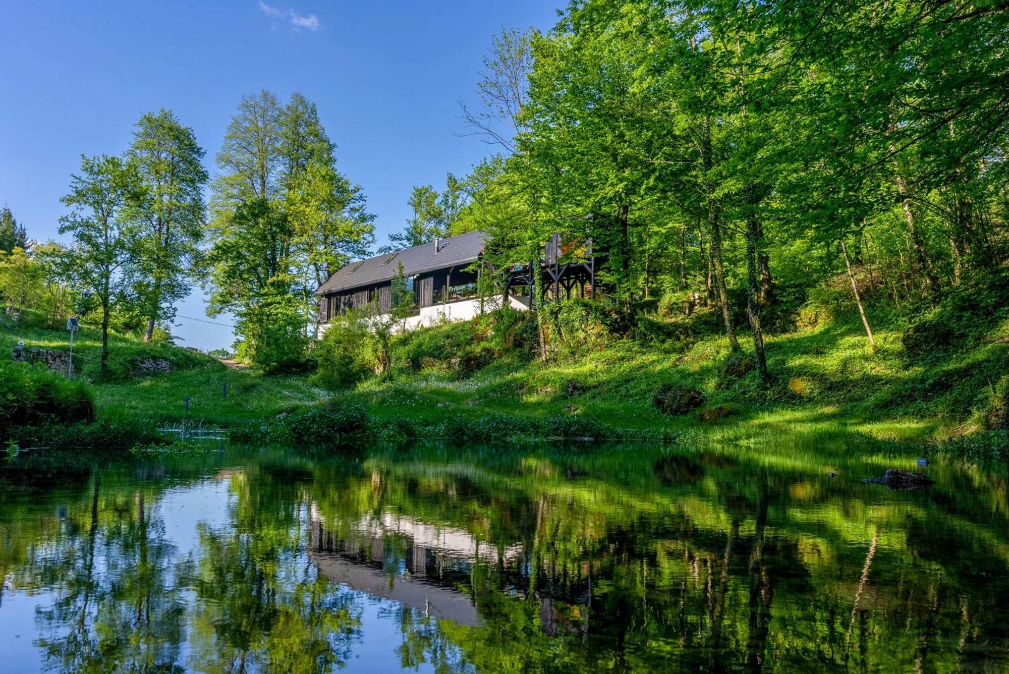 Mur Mur Cottage Ogulin Exterior photo