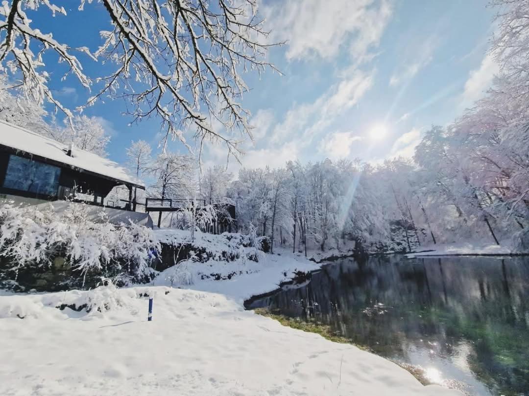 Mur Mur Cottage Ogulin Exterior photo